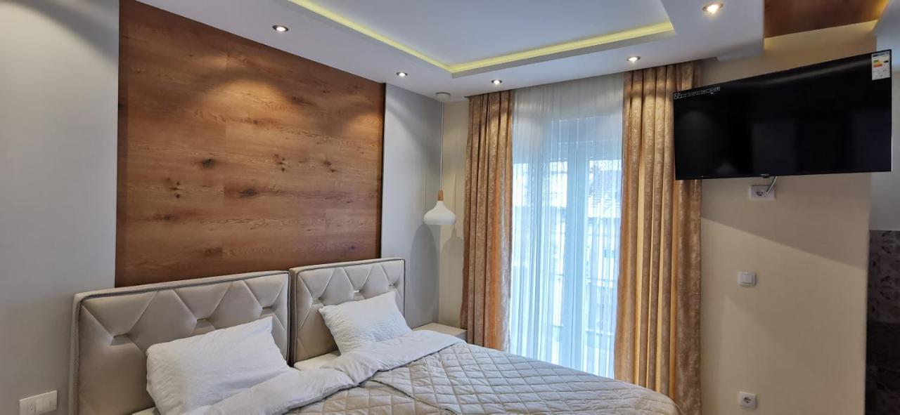 Apartmán Ecco Superior Novi Pazar Exteriér fotografie